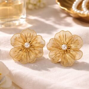 Opal Flower | Çelik Taşlı Çiçek Detay Küpe
